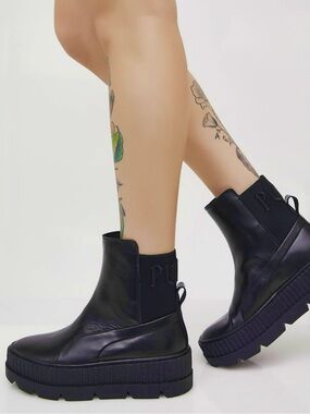 Rihanna Puma Fenty X Chelsea Black Leather Platform Ankle Sneaker Boots Size 9.5